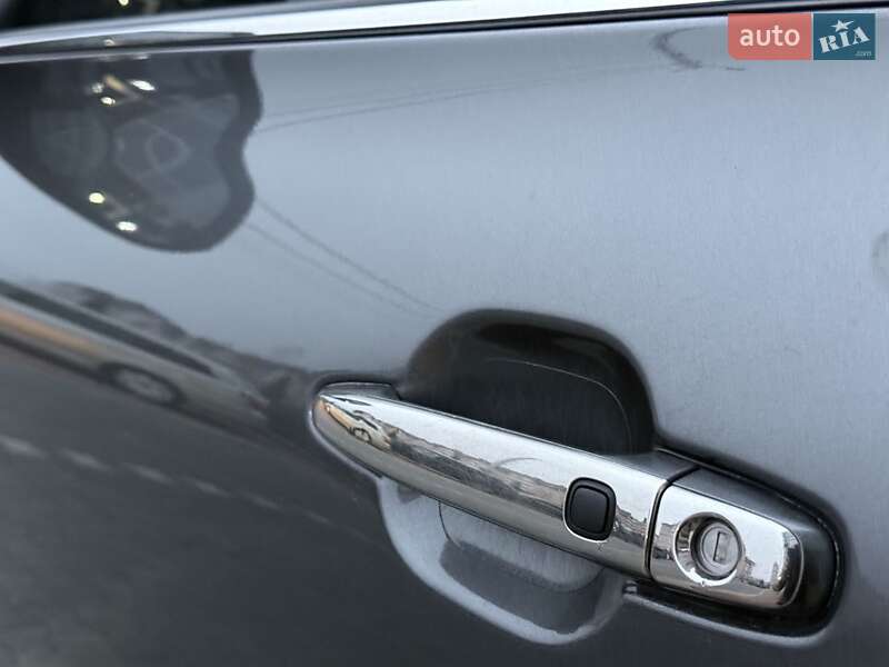 Внедорожник / Кроссовер Toyota Highlander 2011 в Киеве фото 2 Внедорожник / Кроссовер Toyota Highlander 2011 в Киеве