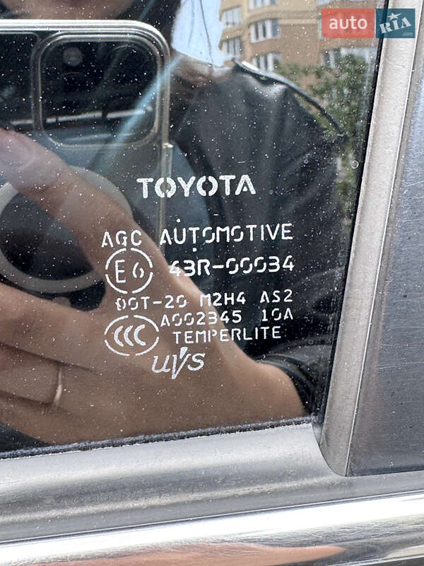 Позашляховик / Кросовер Toyota Highlander 2012 в Софіївській Борщагівці