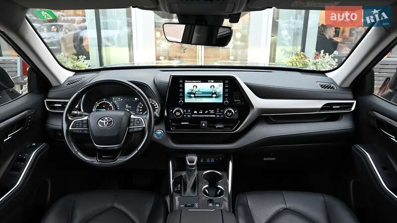 Позашляховик / Кросовер Toyota Highlander 2022 в Києві фото 8 Позашляховик / Кросовер Toyota Highlander 2022 в Києві
