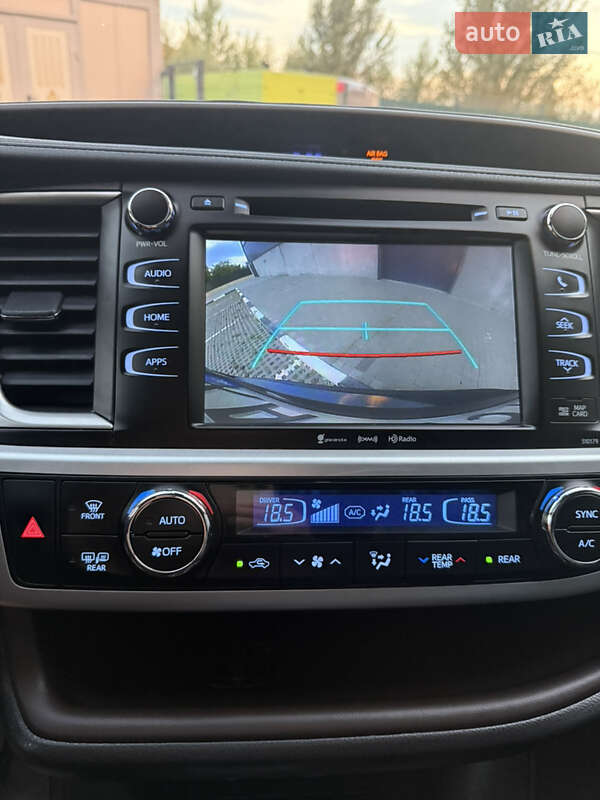 Внедорожник / Кроссовер Toyota Highlander 2017 в Киеве фото 43 Внедорожник / Кроссовер Toyota Highlander 2017 в Киеве