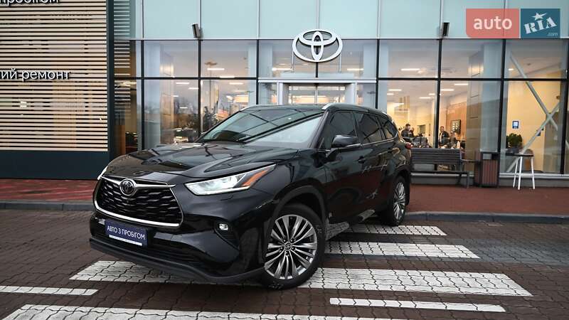 Toyota Highlander 2020