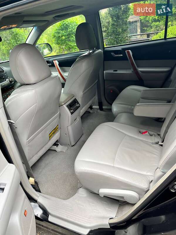 Позашляховик / Кросовер Toyota Highlander 2008 в Києві