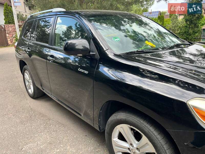 Позашляховик / Кросовер Toyota Highlander 2008 в Києві