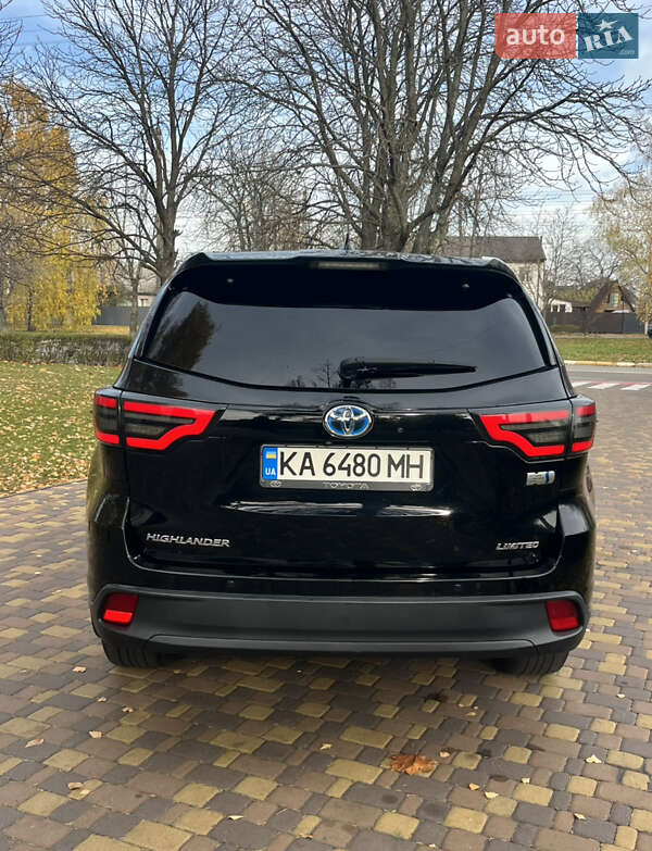 Внедорожник / Кроссовер Toyota Highlander 2016 в Киеве фото 6 Внедорожник / Кроссовер Toyota Highlander 2016 в Киеве