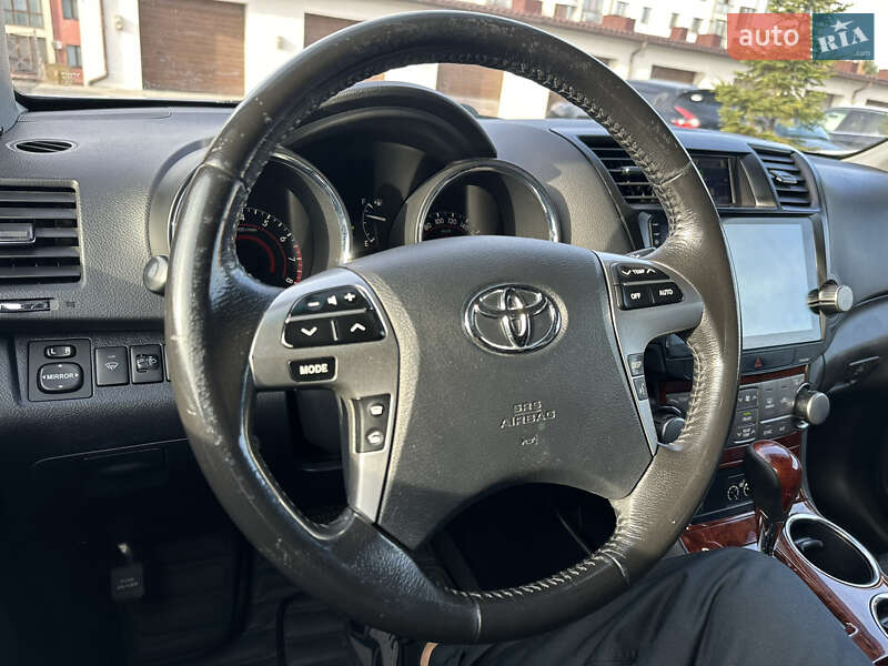Внедорожник / Кроссовер Toyota Highlander 2011 в Ровно фото 46 Внедорожник / Кроссовер Toyota Highlander 2011 в Ровно