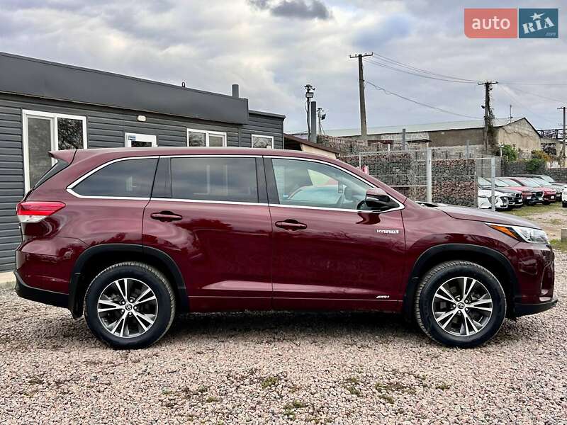Внедорожник / Кроссовер Toyota Highlander 2018 в Одессе фото 4 Внедорожник / Кроссовер Toyota Highlander 2018 в Одессе