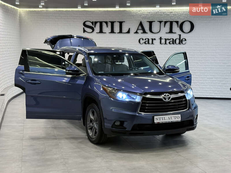 Внедорожник / Кроссовер Toyota Highlander 2016 в Одессе