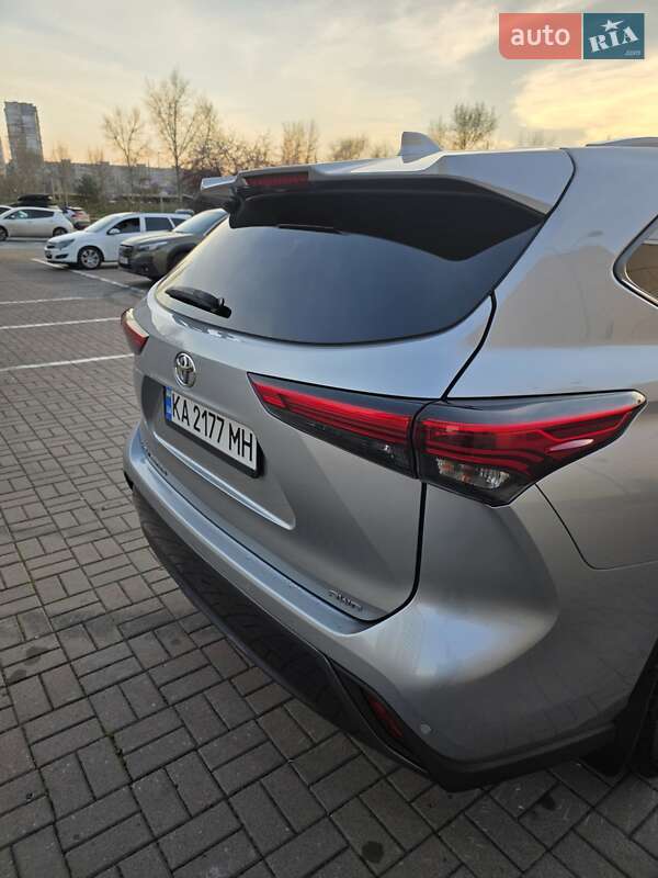 Внедорожник / Кроссовер Toyota Highlander 2022 в Киеве фото 5 Внедорожник / Кроссовер Toyota Highlander 2022 в Киеве