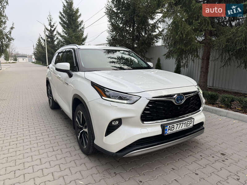 Внедорожник / Кроссовер Toyota Highlander 2021 в Виннице фото 2 Внедорожник / Кроссовер Toyota Highlander 2021 в Виннице
