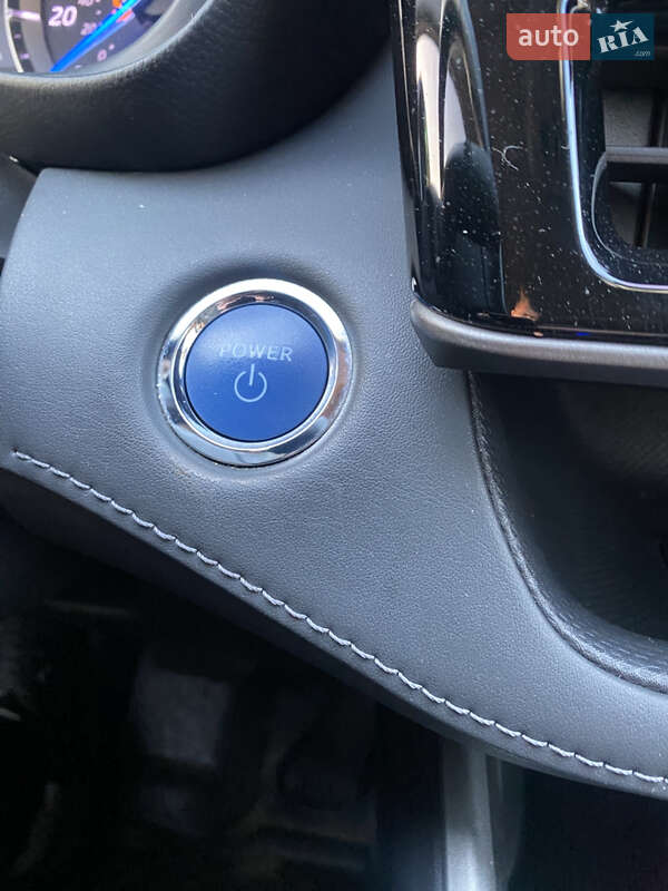 Внедорожник / Кроссовер Toyota Highlander 2022 в Киеве