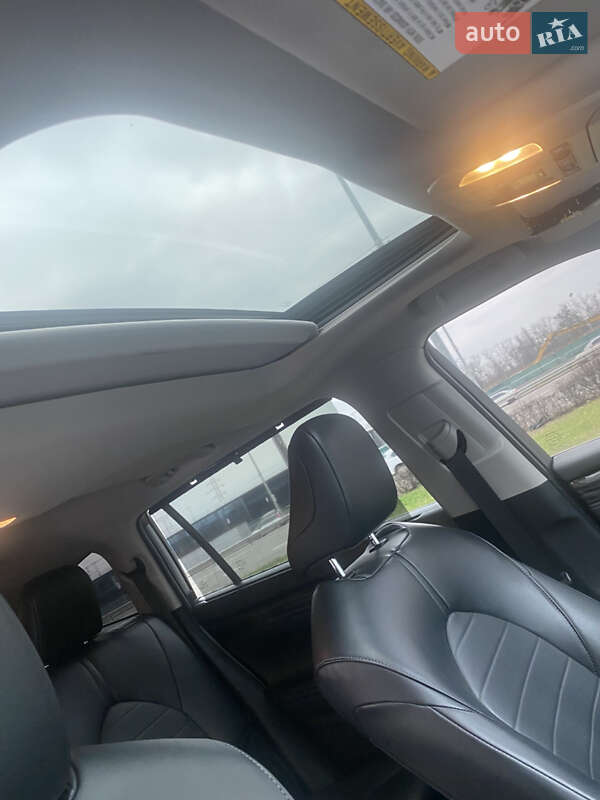 Внедорожник / Кроссовер Toyota Highlander 2022 в Киеве