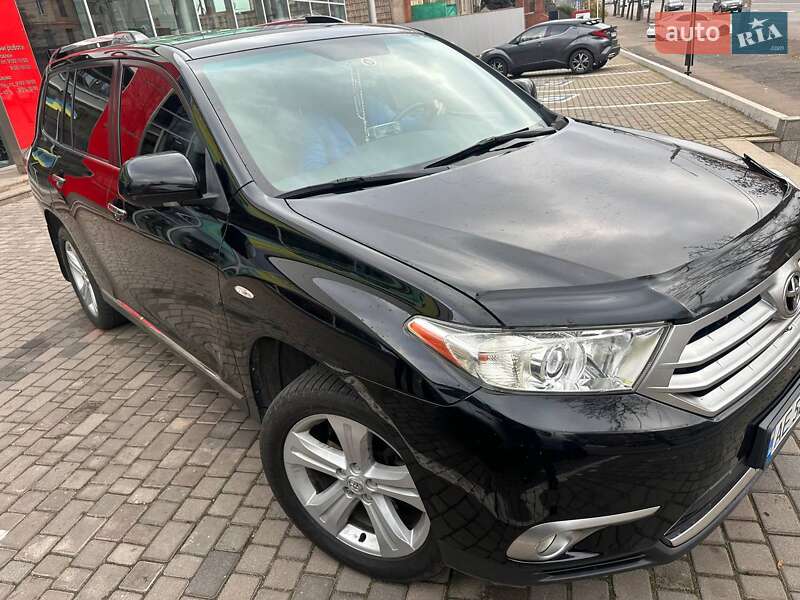 Позашляховик / Кросовер Toyota Highlander 2010 в Кривому Розі