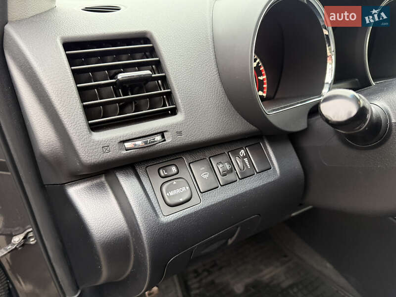 Внедорожник / Кроссовер Toyota Highlander 2012 в Киеве