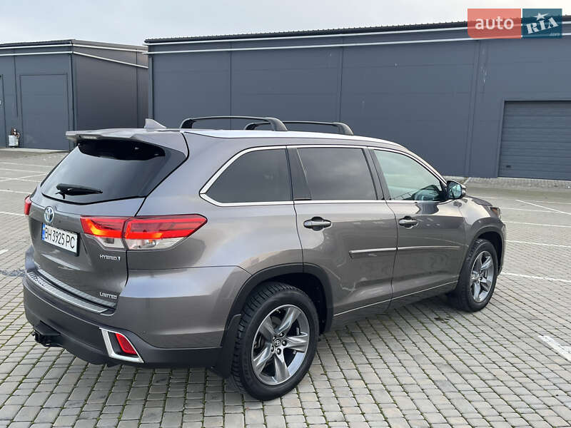 Позашляховик / Кросовер Toyota Highlander 2019 в Одесі фото 8 Позашляховик / Кросовер Toyota Highlander 2019 в Одесі