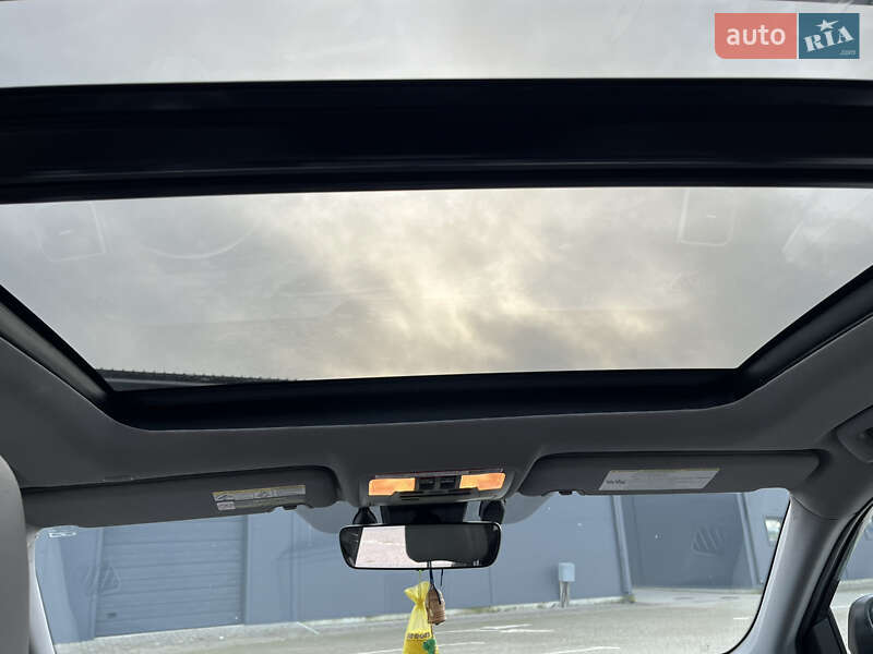 Позашляховик / Кросовер Toyota Highlander 2019 в Одесі фото 17 Позашляховик / Кросовер Toyota Highlander 2019 в Одесі