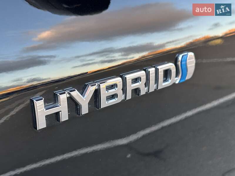 Внедорожник / Кроссовер Toyota Highlander 2021 в Киеве