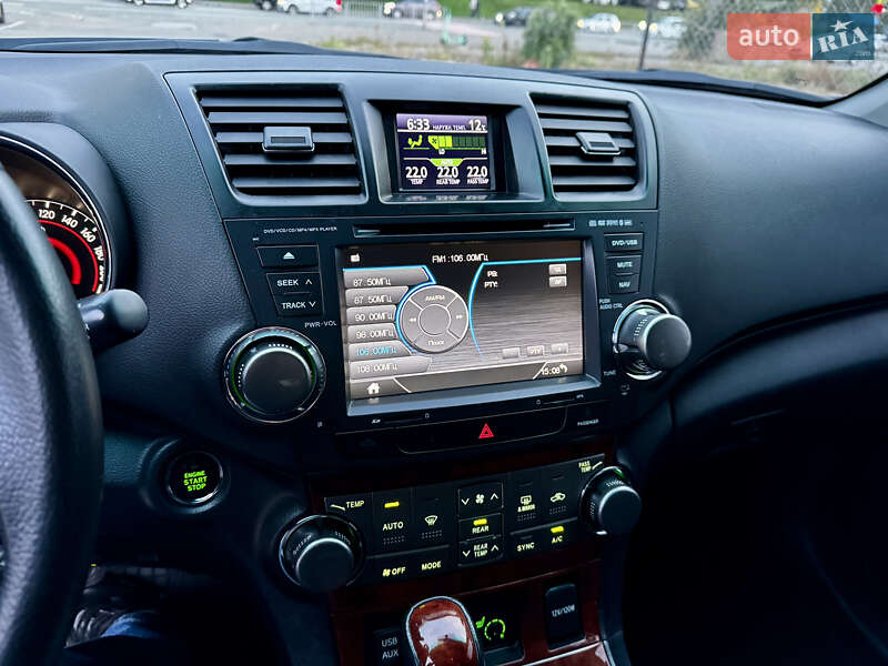 Внедорожник / Кроссовер Toyota Highlander 2012 в Киеве