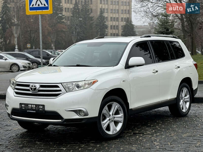 Внедорожник / Кроссовер Toyota Highlander 2012 в Харькове