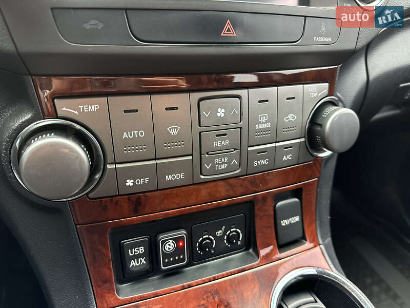 Внедорожник / Кроссовер Toyota Highlander 2012 в Харькове