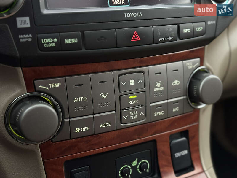 Внедорожник / Кроссовер Toyota Highlander 2008 в Киеве