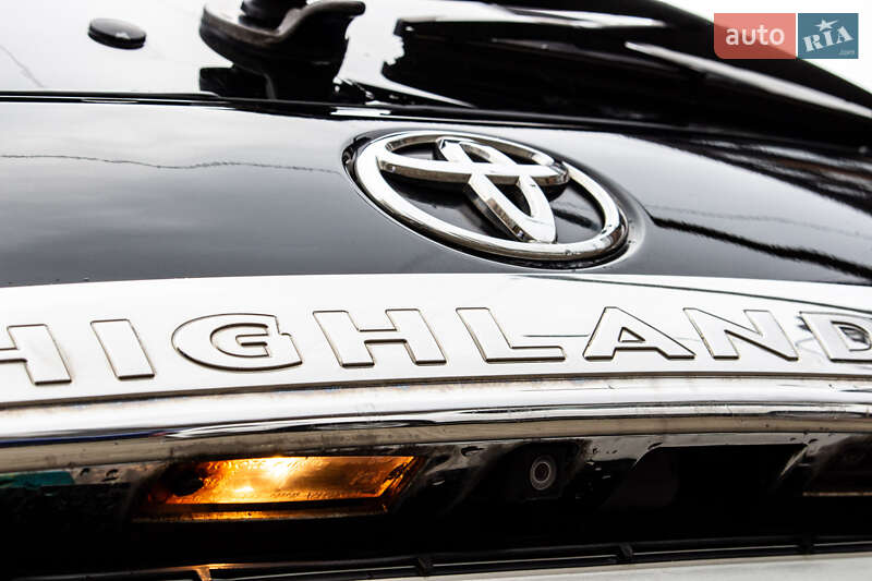 Позашляховик / Кросовер Toyota Highlander 2011 в Львові фото 16 Позашляховик / Кросовер Toyota Highlander 2011 в Львові