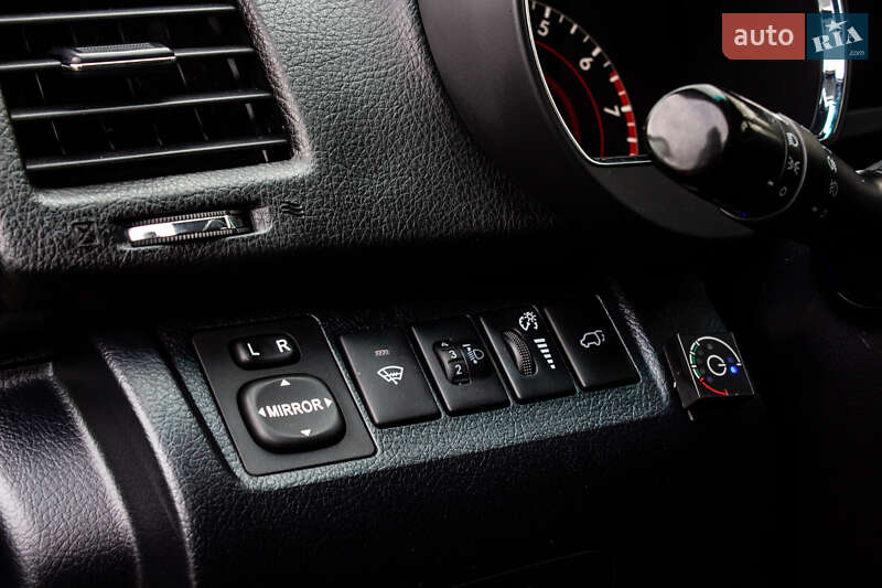 Позашляховик / Кросовер Toyota Highlander 2011 в Львові фото 44 Позашляховик / Кросовер Toyota Highlander 2011 в Львові