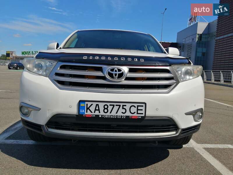 Внедорожник / Кроссовер Toyota Highlander 2013 в Киеве фото 6 Внедорожник / Кроссовер Toyota Highlander 2013 в Киеве