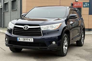 Внедорожник / Кроссовер Toyota Highlander 2015 в Днепре