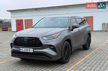 Позашляховик / Кросовер Toyota Highlander 2021 в Львові