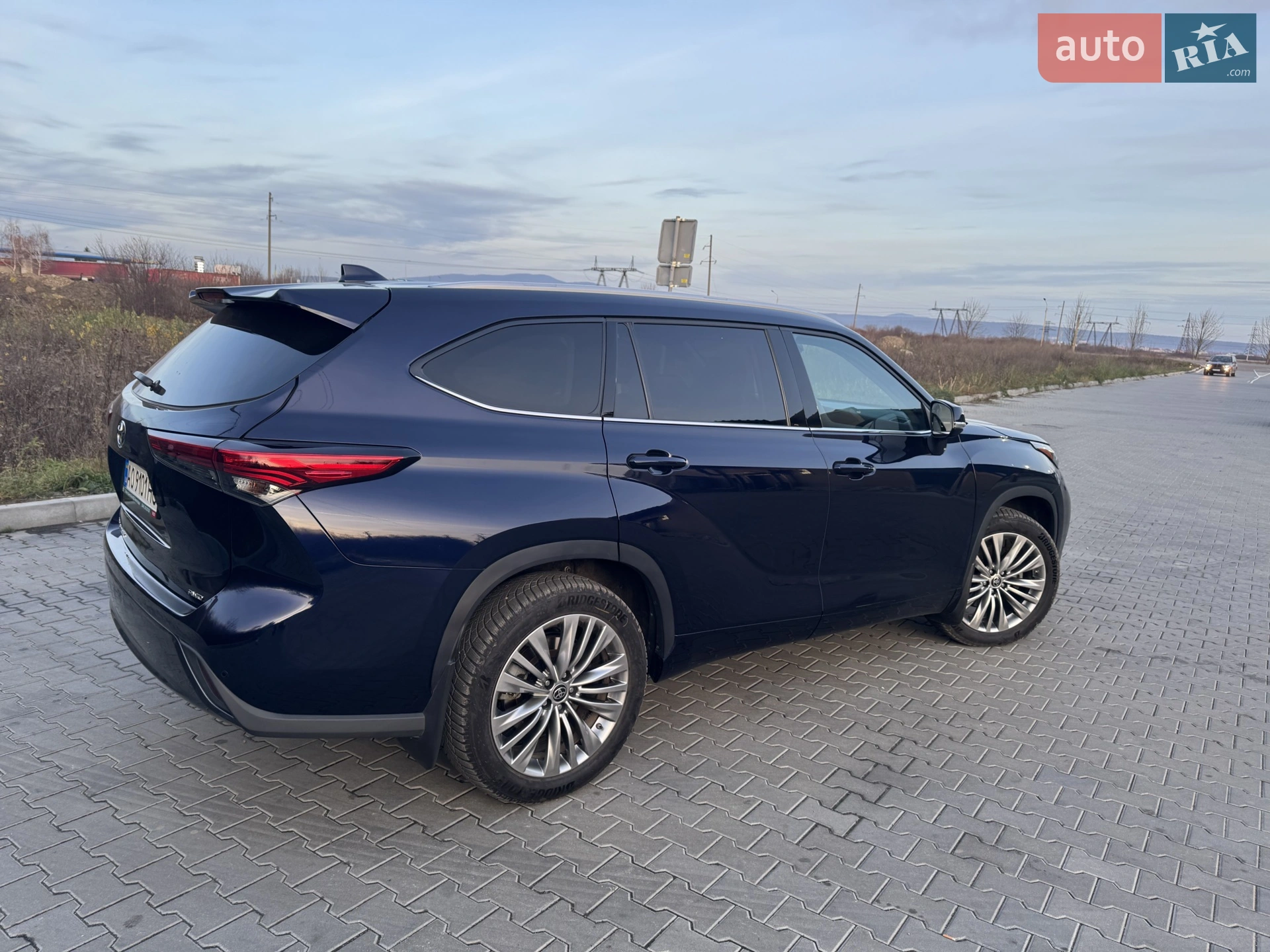 2022 Toyota Highlander - мініатюра 6