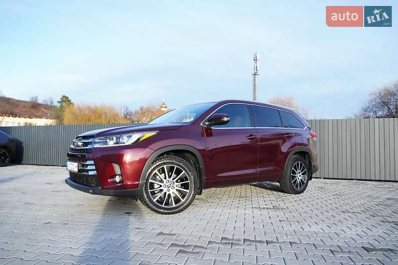 Toyota Highlander 2019