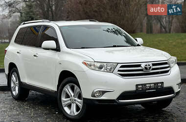 Внедорожник / Кроссовер Toyota Highlander 2012 в Харькове