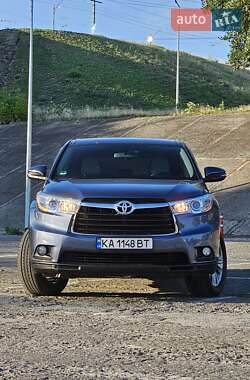 Внедорожник / Кроссовер Toyota Highlander 2014 в Киеве