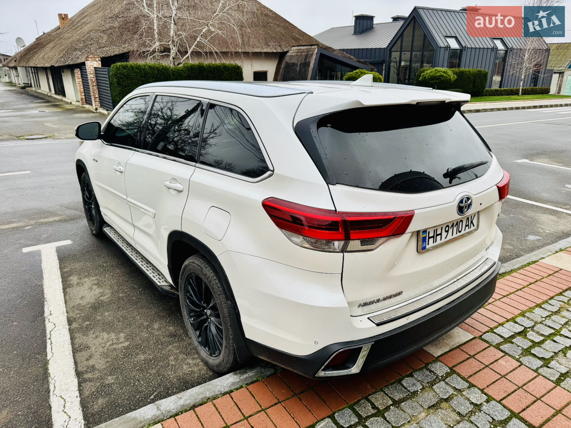 2017 Toyota Highlander - мініатюра 4