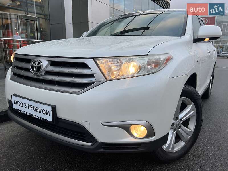 Toyota Highlander 2012