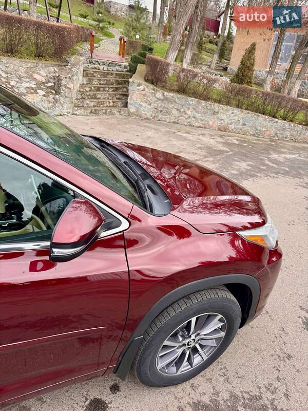 Внедорожник / Кроссовер Toyota Highlander 2018 в Кропивницком фото 25 Внедорожник / Кроссовер Toyota Highlander 2018 в Кропивницком