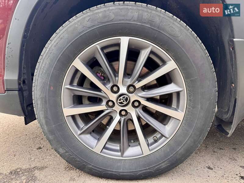 Внедорожник / Кроссовер Toyota Highlander 2018 в Кропивницком фото 43 Внедорожник / Кроссовер Toyota Highlander 2018 в Кропивницком