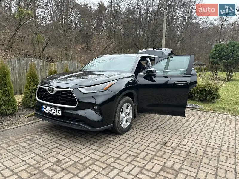Toyota Highlander 2023