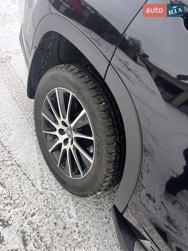 Внедорожник / Кроссовер Toyota Highlander 2019 в Виннице