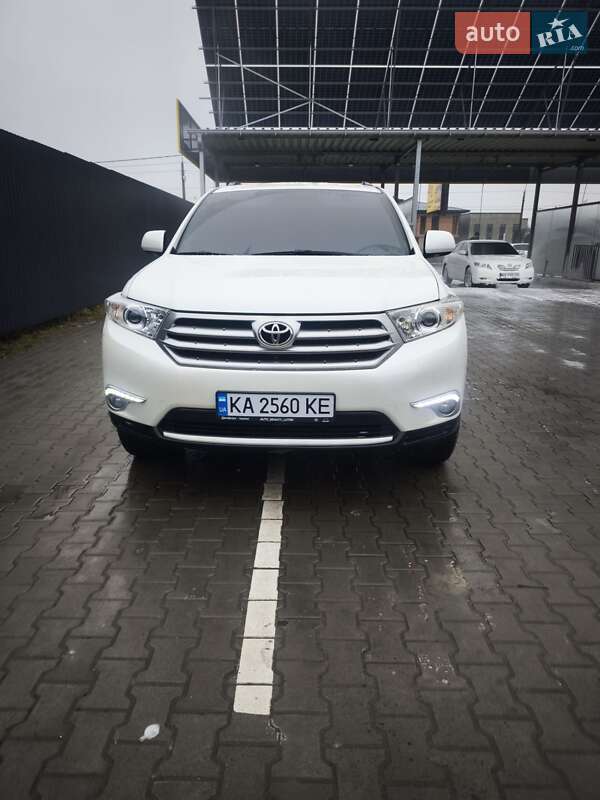 Внедорожник / Кроссовер Toyota Highlander 2011 в Луцке фото 2 Внедорожник / Кроссовер Toyota Highlander 2011 в Луцке