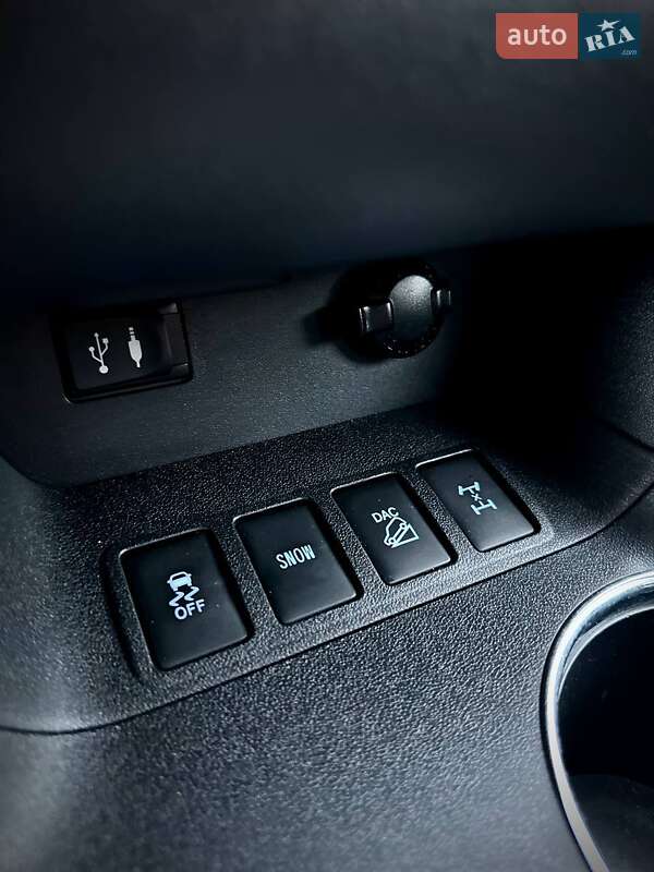 Позашляховик / Кросовер Toyota Highlander 2014 в Харкові фото 14 Позашляховик / Кросовер Toyota Highlander 2014 в Харкові