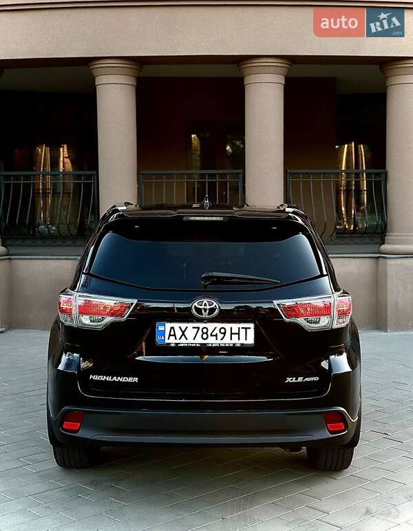 Позашляховик / Кросовер Toyota Highlander 2014 в Харкові фото 21 Позашляховик / Кросовер Toyota Highlander 2014 в Харкові