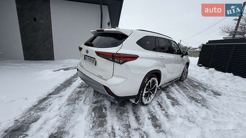 Внедорожник / Кроссовер Toyota Highlander 2021 в Тернополе фото 7 Внедорожник / Кроссовер Toyota Highlander 2021 в Тернополе