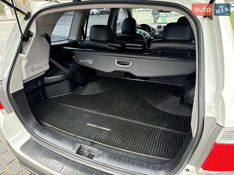Позашляховик / Кросовер Toyota Highlander 2012 в Харкові