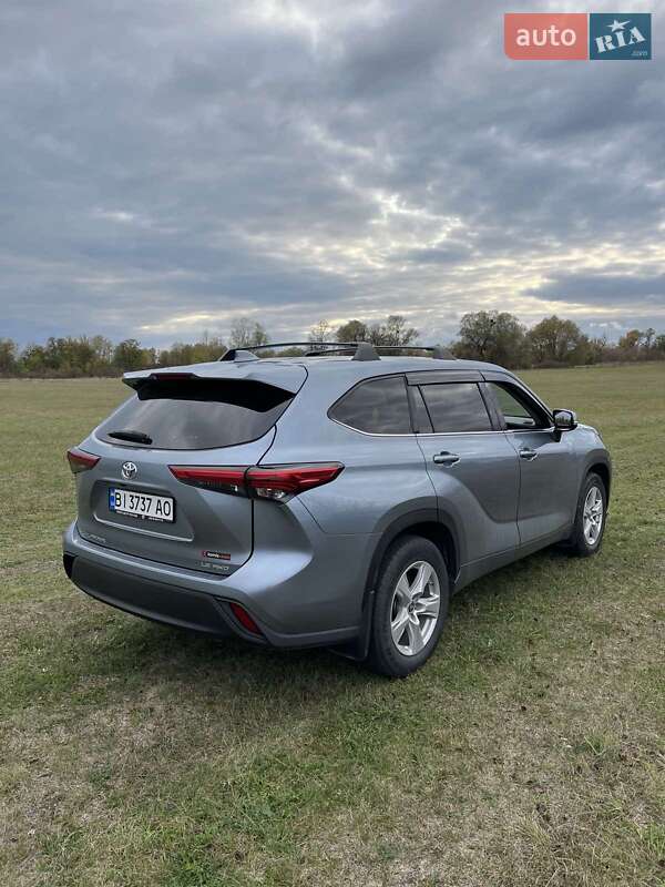 Внедорожник / Кроссовер Toyota Highlander 2020 в Шишаки