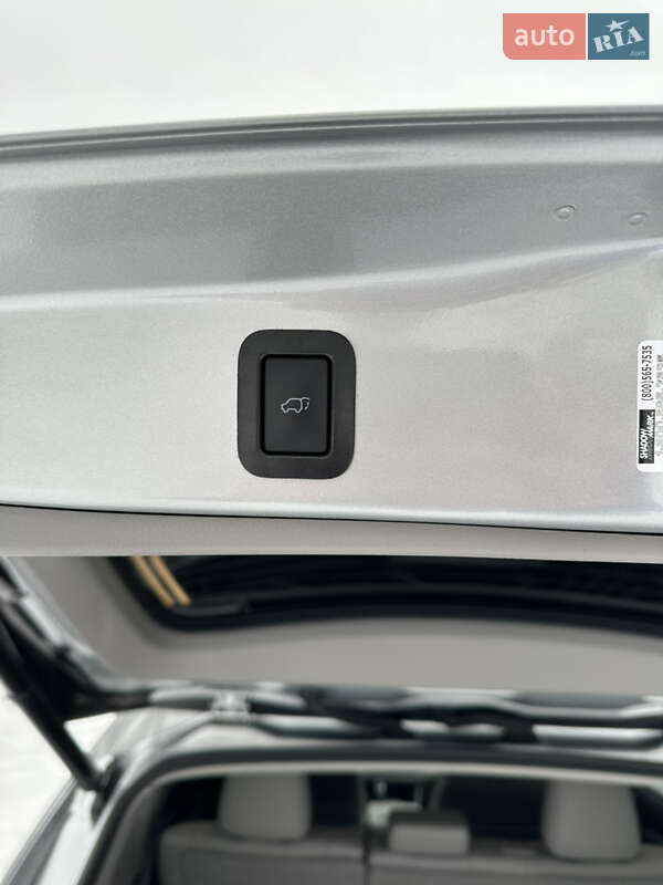 Внедорожник / Кроссовер Toyota Highlander 2019 в Харькове