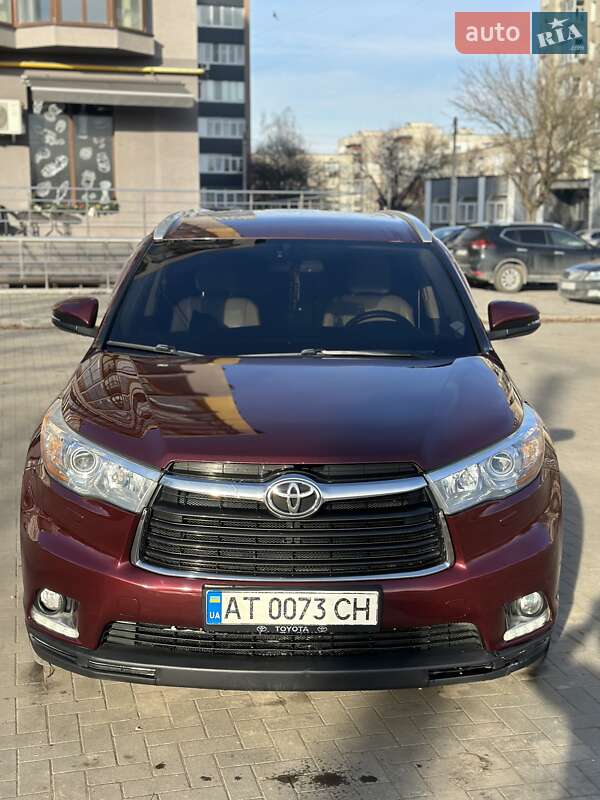Внедорожник / Кроссовер Toyota Highlander 2014 в Калуше фото 6 Внедорожник / Кроссовер Toyota Highlander 2014 в Калуше