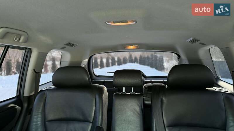 Внедорожник / Кроссовер Toyota Highlander 2011 в Зборове