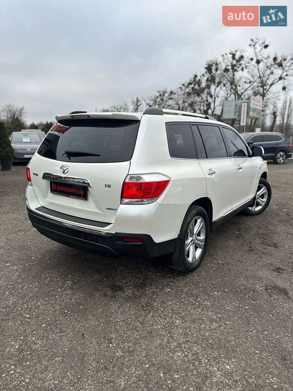 Внедорожник / Кроссовер Toyota Highlander 2012 в Белогородке фото 7 Внедорожник / Кроссовер Toyota Highlander 2012 в Белогородке