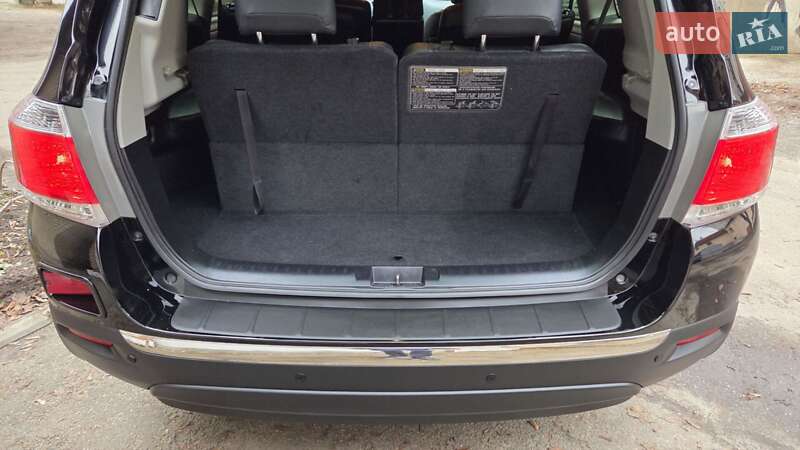 Внедорожник / Кроссовер Toyota Highlander 2013 в Харькове